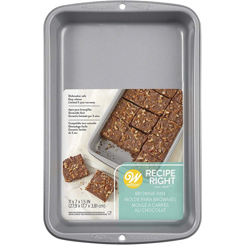 Wilton Recipe Right Biscuit Or Brownie Pan 27.5 x 17.5cm (231g)